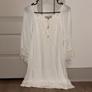 Elegant White Lace Women's Tunic